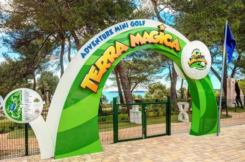 Easyatent Bungalow Tent Lanterna Červar-Porat エクステリア 写真