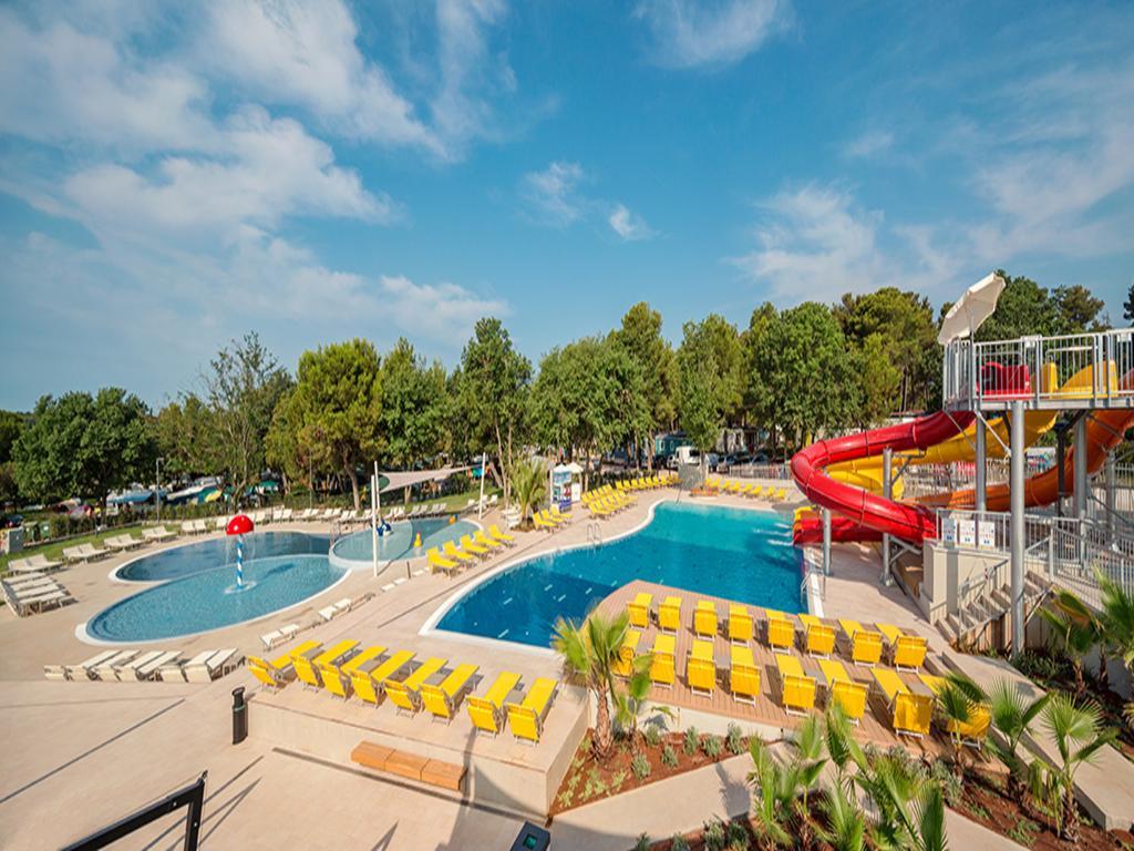 Easyatent Bungalow Tent Lanterna Červar-Porat エクステリア 写真